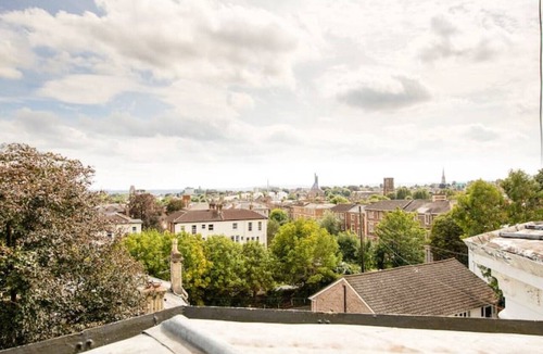 Bristol Apartment | Clifton Spacious 3 Bed Apt&Parking-Simply Check In