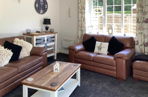 East Dereham House | Clinton Cottage