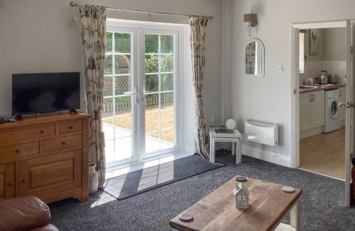 East Dereham House | Clinton Cottage
