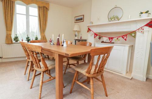 Ingleton House | Coach House Cottage