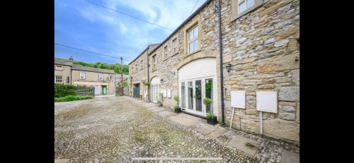 Giggleswick House | Coachmans Cottage - Luxury Cottage Settle