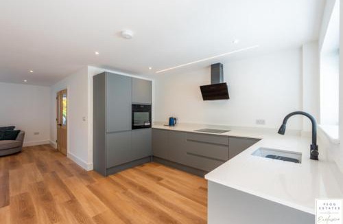 Galmpton House | Coast 20a