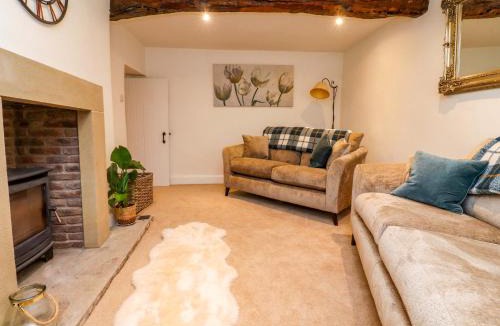 Gisburn House | Cobble Cottage