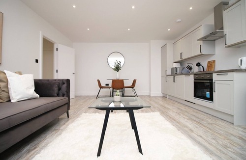 Swindon Apartment | Cohost Partners | Central and Contemporary 2Br