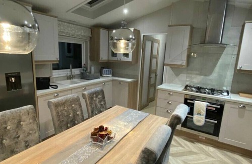 St Leonards-On-Sea Cottage | Combe Haven Holiday Park - Holiday Accommodation 21442