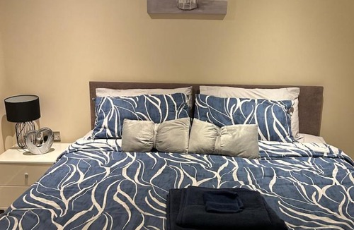 Runnymede Apartment | Comfort Horizon Egham