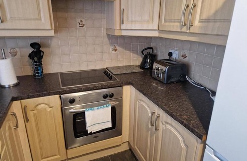 Washington House | Comfortable 2Br Home-free Parking-great Location