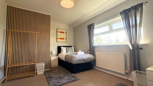 Runcorn House | Comfortable 3BR Home in Weston Point Runcorn