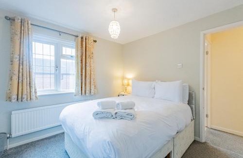 Woodham Ferrers House | Comfortable 4-bedroom home Bicknacre - Pass the Keys