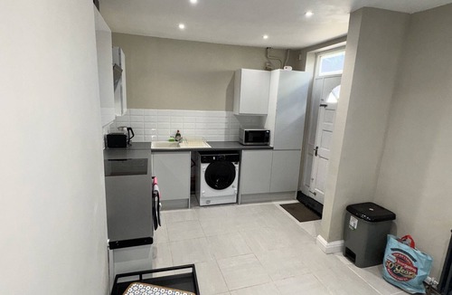 Hull House | comfortable and nice place to stay. feel like home