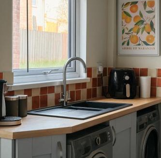 Cwmbran Apartment | Comfortable Two Bedroom Home
