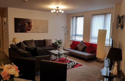 Castlefield Apartment | Comfy 2BD & 1BA City Centre Luxury with Free Parking