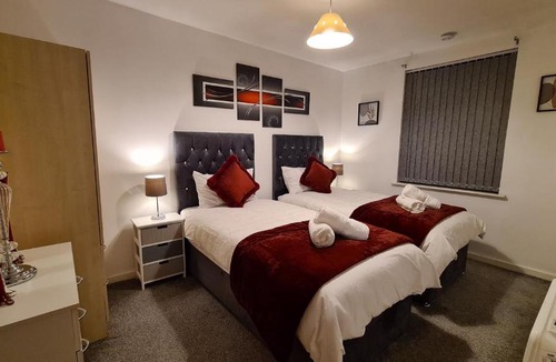 Castlefield Apartment | Comfy 2BD & 1BA City Centre Luxury with Free Parking