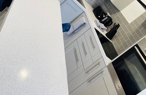 Sheffield Apartment | Comfy space in quiet area - 20 min from Sheffield City Center