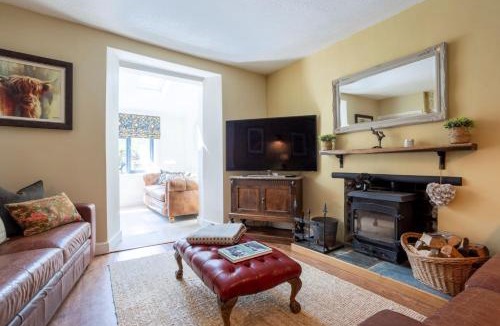 Dulverton House | Copper Beech Cottage