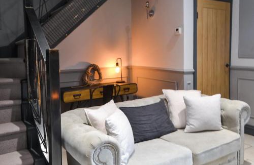 Morpeth House | Copper Cottage