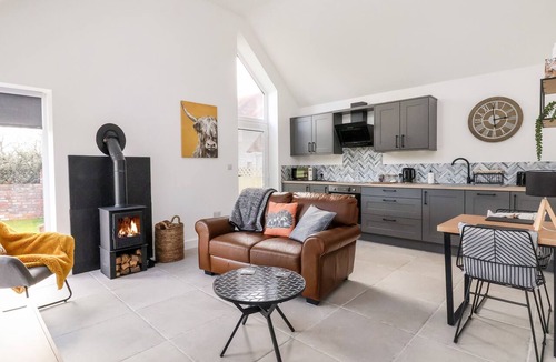 Saint Asaph Cottage | Cornelyn Bach