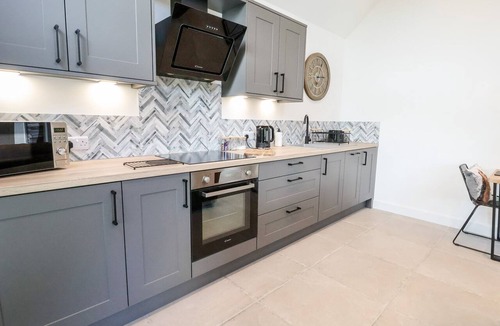 Saint Asaph Cottage | Cornelyn Bach