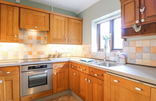 Swinscoe Cottage | Corner Cottage