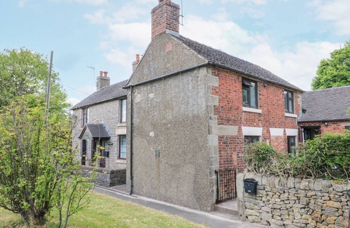 Swinscoe Cottage | Corner Cottage