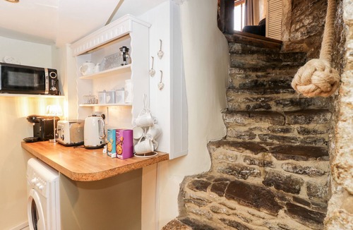Malmesbury Cottage | Corner Cottage