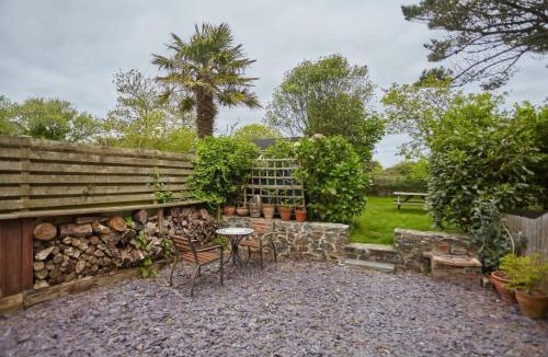 St. Agnes House | Cornish Cottage St Agnes free parking and garden