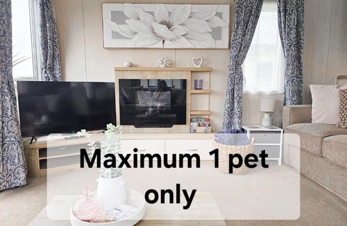 Truro House | Cornish Dream Perranporth, Pool,Bar, Arcade