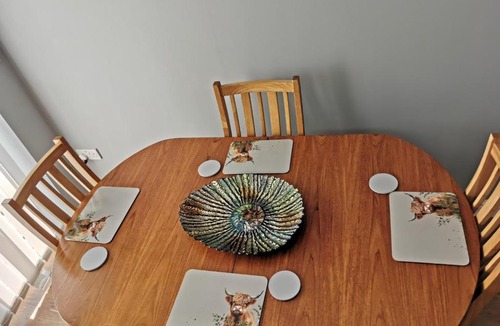 Spetchley House | Cosy, comfortable home close to city centre