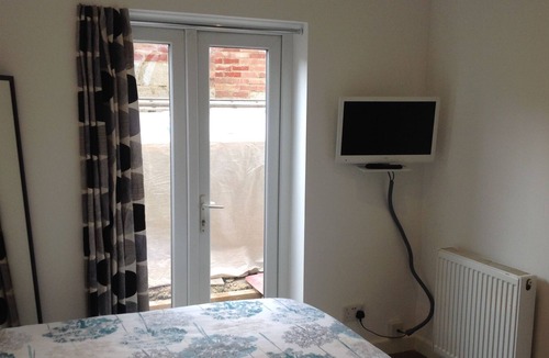 Haselbury Apartment | Cosy self contained Studio in North London