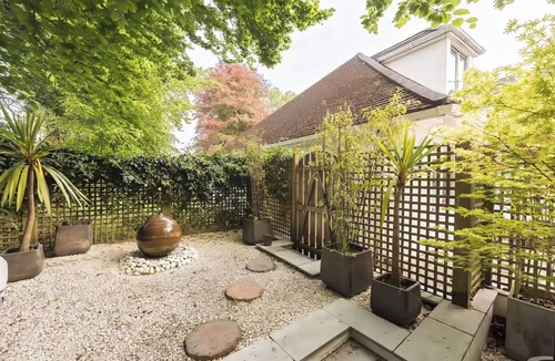 Failand Apartment | Cosy studio with private Japanese garden