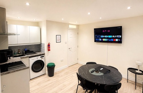 Ramsbottom Apartment | Cosy Top-Floor Apartment in Ramsbottom