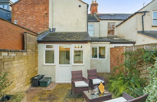 Cirencester House | Cotswolds 3BD 1 5 Bath Garden City Centre