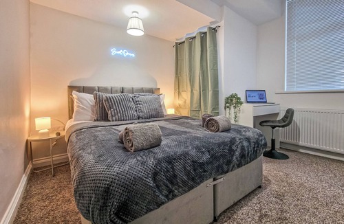 Derby Apartment | Cozy Corner