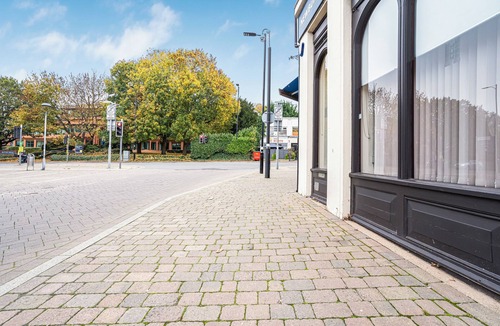 Didcot Apartment | Cozy Didcot Studio | Easy Rail to Oxford & London