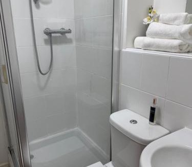 Clayton House | Cozy room in a shared flat by Etihad and Coop Live Arena
