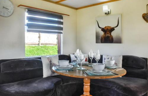 Preston House | Croft - Uk50042