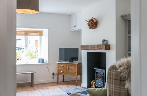 Norham House | Cross View, Norham