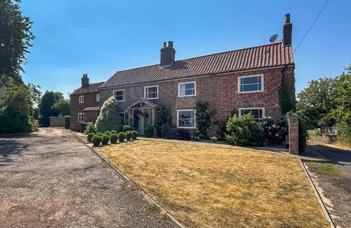 Maltby le Marsh House | Crown House