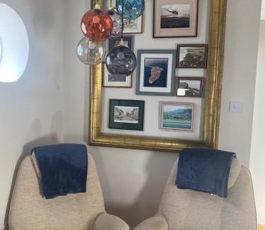 Portland Apartment | Crows Nest - cosy, tiny cottage