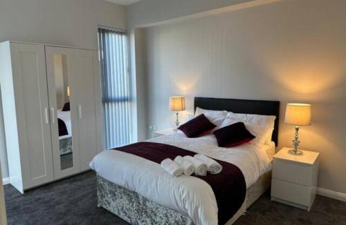 Manchester Hotel | Crystal Home