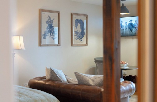 Mallaig Cottage | Cuillin Studio - UKC6562