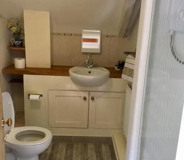 Camelford House | Culloden Farmhouse