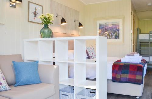Westward House | Curlew