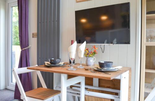 Westward House | Curlew