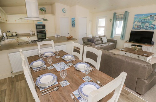 Narberth Cottage | Cwtch Lodge 42