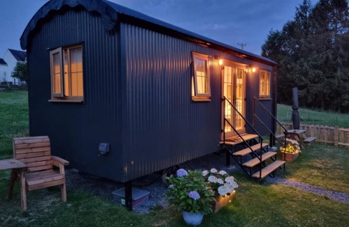 Pentrefelin House | Cwtch Y Bugail 1