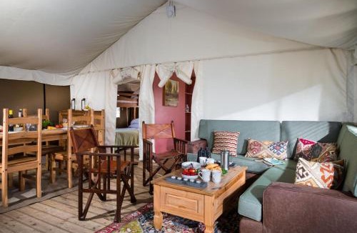 Exton House | Cygnet - Exton Park