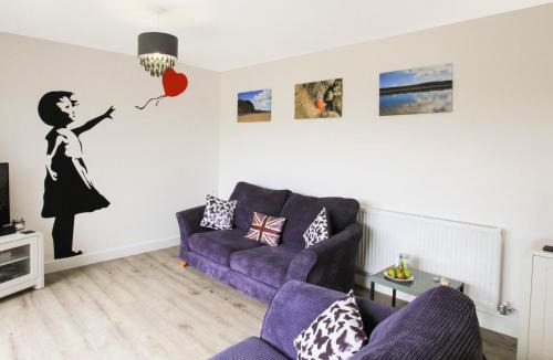 Benllech House | Cysgod Y Capel