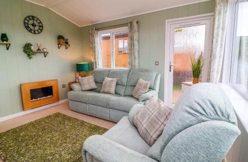 Mullacott House | Daffodil Lodge