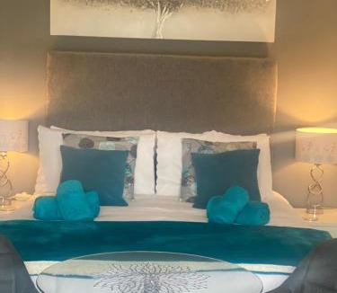 Flashader Bed & Breakfast | Dandelion